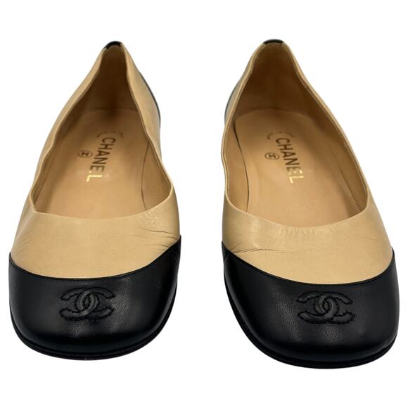 Chanel Interlocking CC Logo Cap Toe Ballet Flats Shoes Beige Black 37.5 US 7.5 - Picture 4 of 10